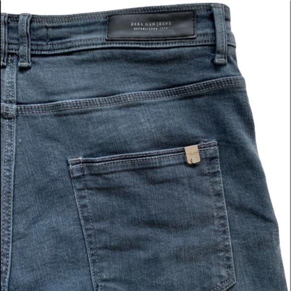 Zara Gray Relaxed Jeans Comfortable and Stylish - Picture 10 of 12